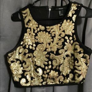 Black and gold design Crop Top
